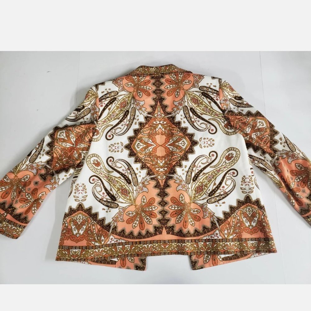 Stunning Buttonless Talbots Multicolor Paisley Blazer perfect for all seasons - Picture 9 of 15